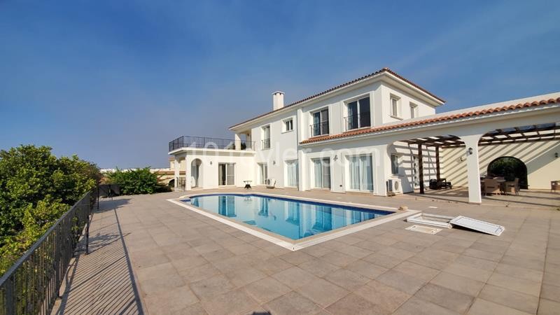 5 Bedroom Villa for sale 270 m² in Esentepe, Girne, North Cyprus